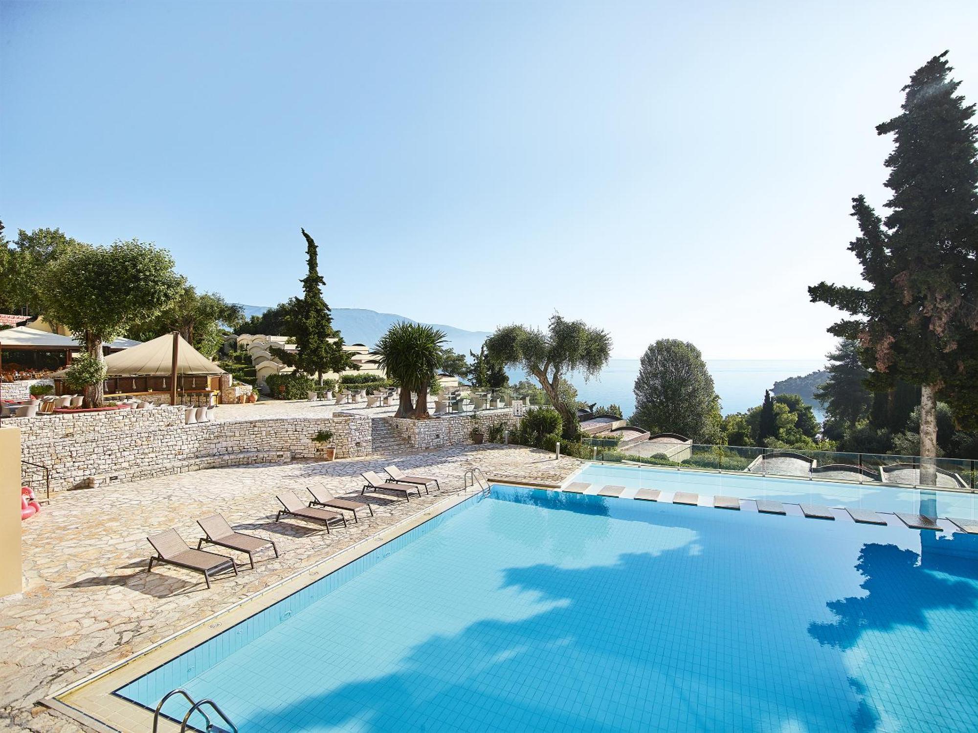 Grecotel Luxme Daphnila Bay (Adults Only) Dassia  Eksteriør billede