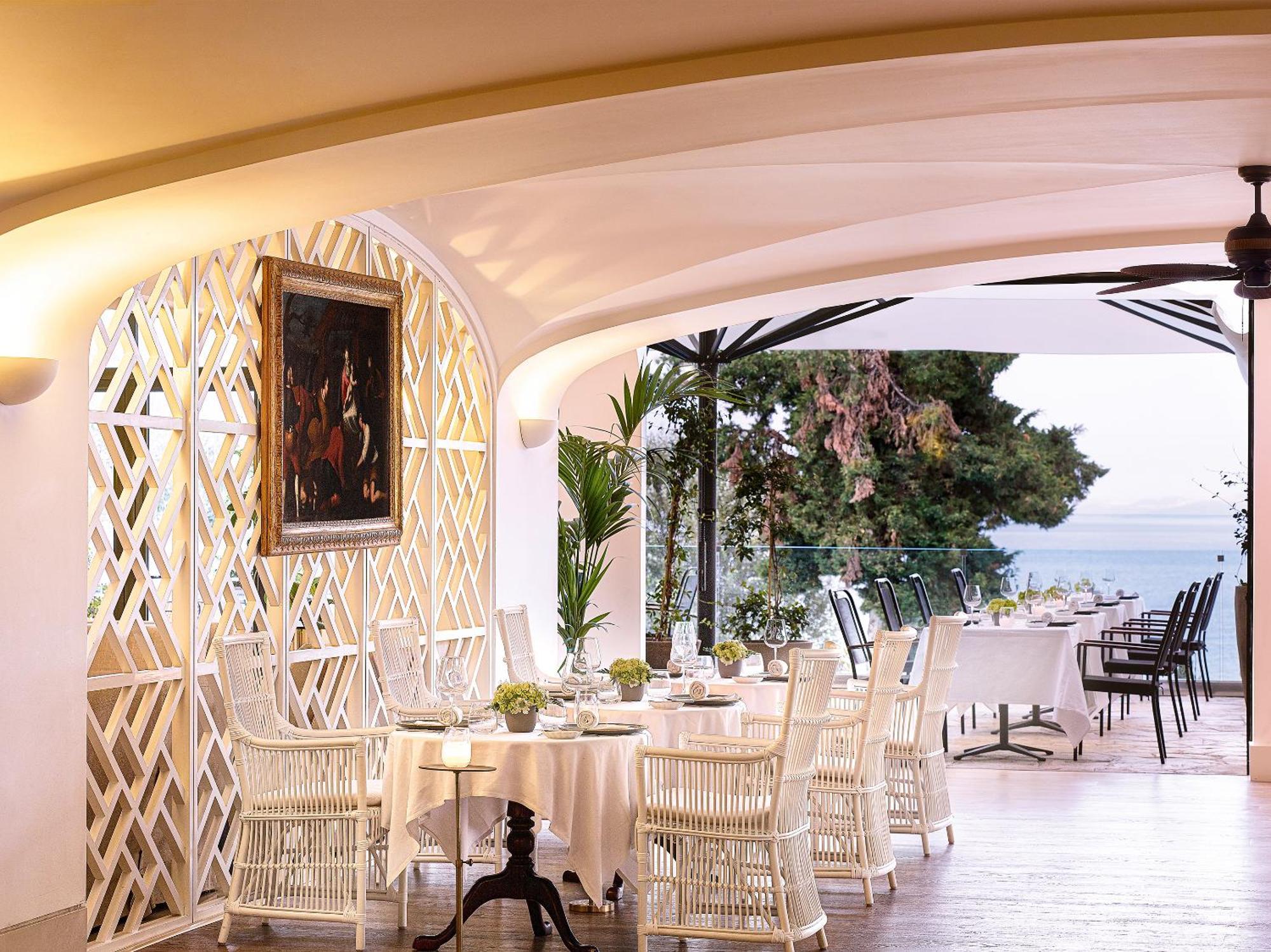Grecotel Luxme Daphnila Bay (Adults Only) Dassia  Eksteriør billede