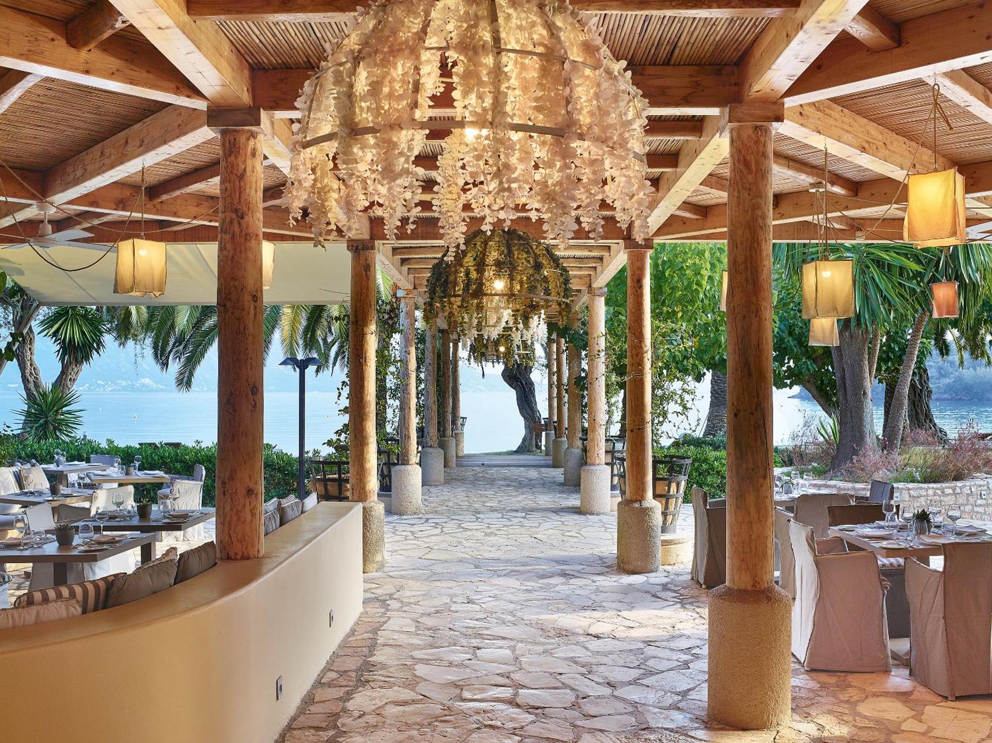 Grecotel Luxme Daphnila Bay (Adults Only) Dassia  Eksteriør billede